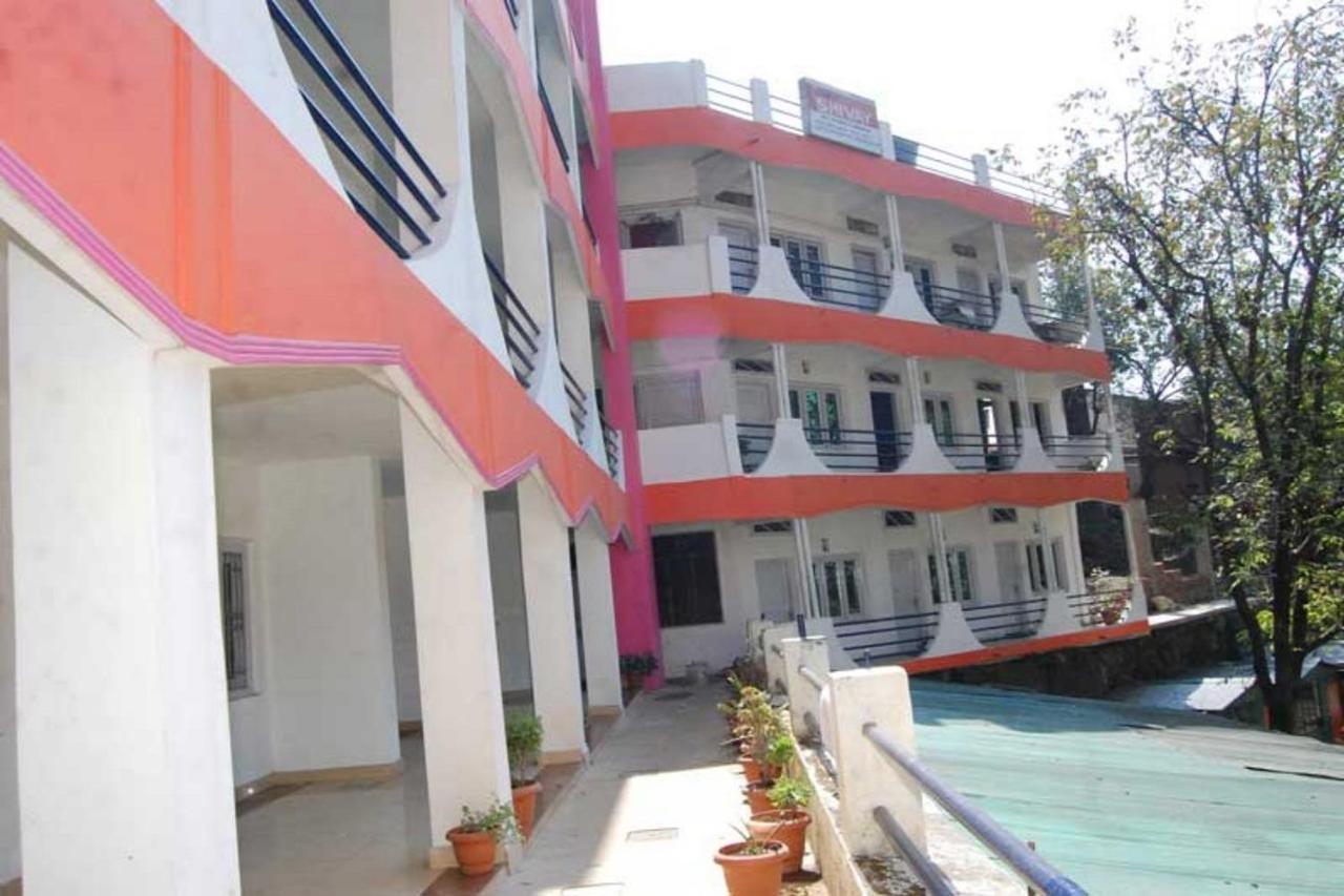 Goroomgo Hotel Shivay Near Kausani Chouraha - Mountain View - Excellent Customer Service Екстериор снимка