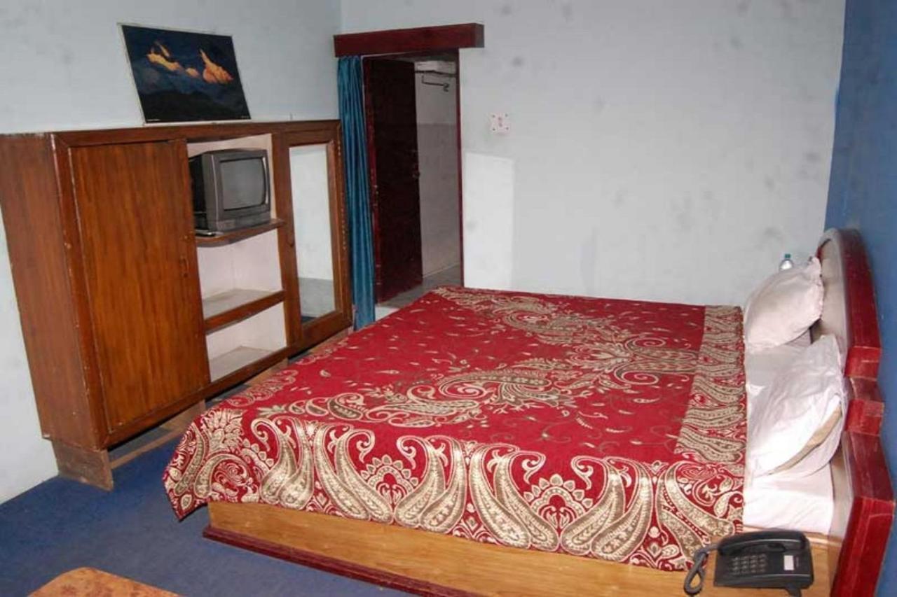 Goroomgo Hotel Shivay Near Kausani Chouraha - Mountain View - Excellent Customer Service Екстериор снимка