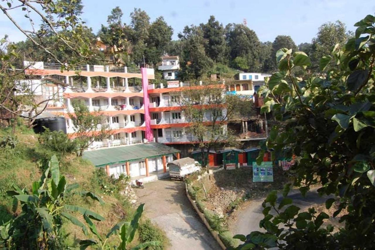 Goroomgo Hotel Shivay Near Kausani Chouraha - Mountain View - Excellent Customer Service Екстериор снимка