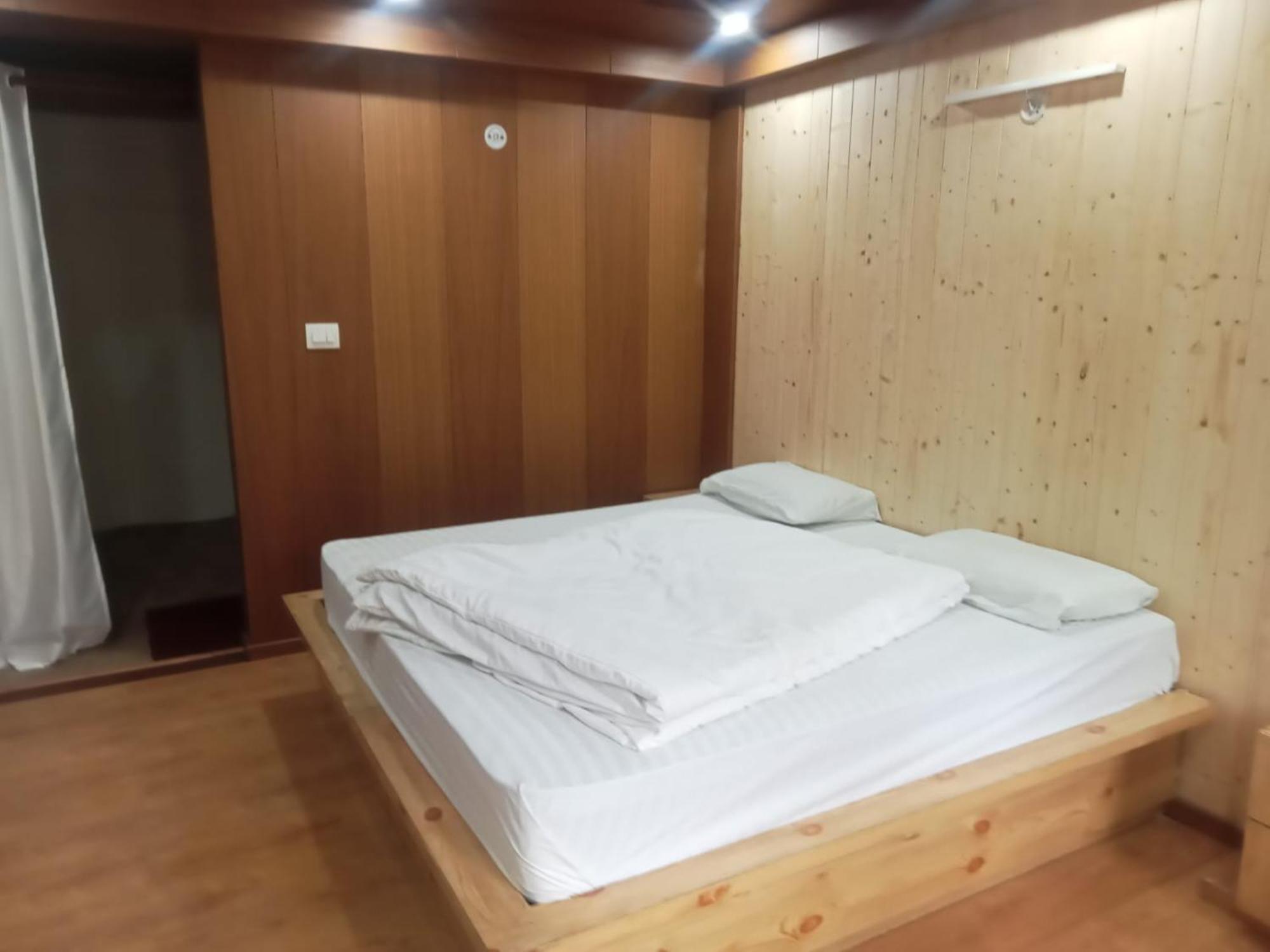 Goroomgo Hotel Shivay Near Kausani Chouraha - Mountain View - Excellent Customer Service Екстериор снимка
